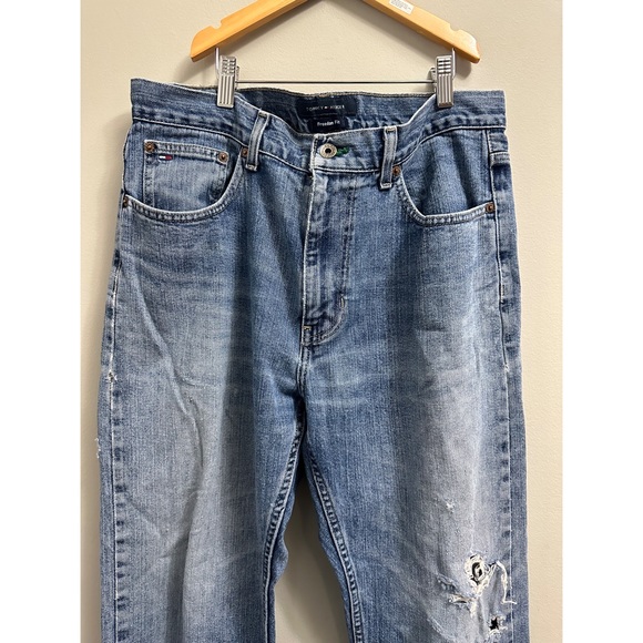 Vintage Tommy Hilfiger Freedom Fit Jeans - Picture 4 of 6